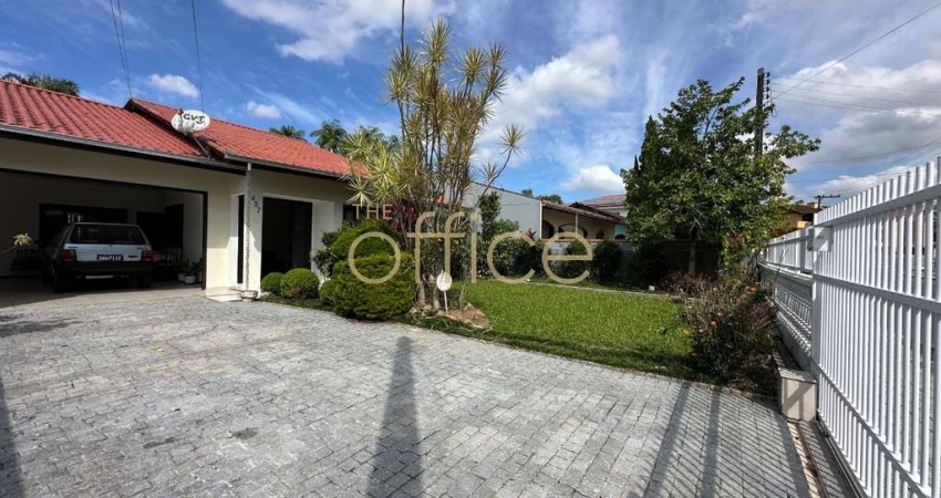 Casa com 3 quartos à venda no Costa e Silva, Joinville 