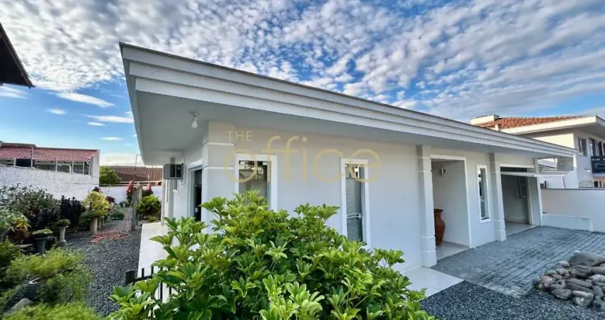 Casa com 3 quartos à venda no América, Joinville 