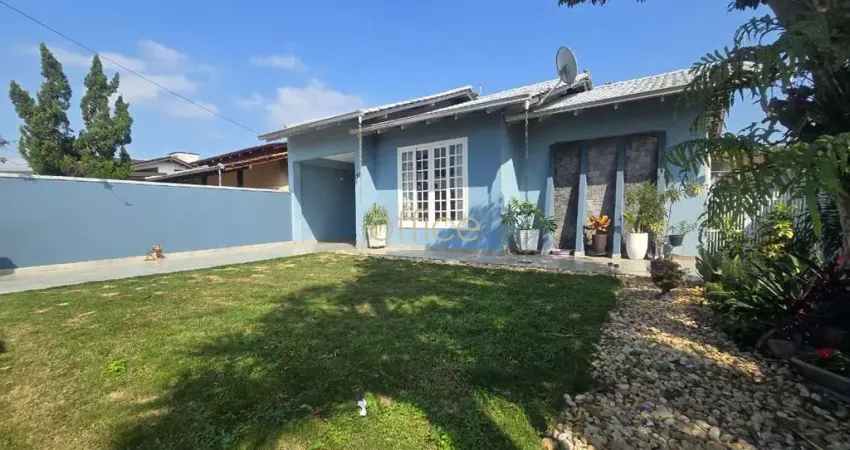 Casa plana do bairro petrópolis com 4 quartos (1 suíte), área de festas, lavabo e 3 vagas de garagem