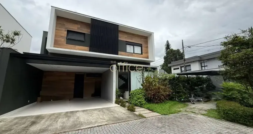 Casa em condomínio fechado com 3 quartos à venda no América, Joinville
