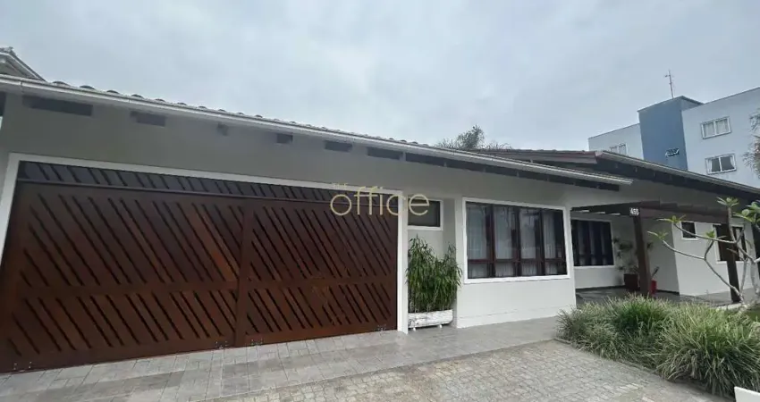Casa com 4 quartos à venda no Saguaçu, Joinville