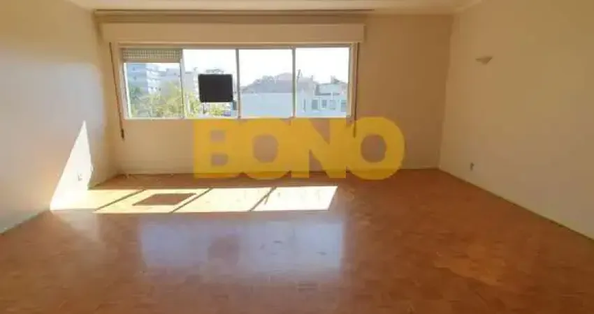 Apartamento com 4 quartos para alugar no Centro, Caxias do Sul