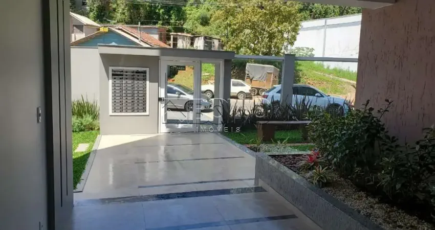 Apartamento com 3 quartos para alugar no Universitário, Caxias do Sul 