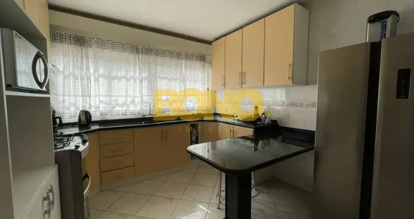 Apartamento com 3 quartos para alugar no Rio Branco, Caxias do Sul