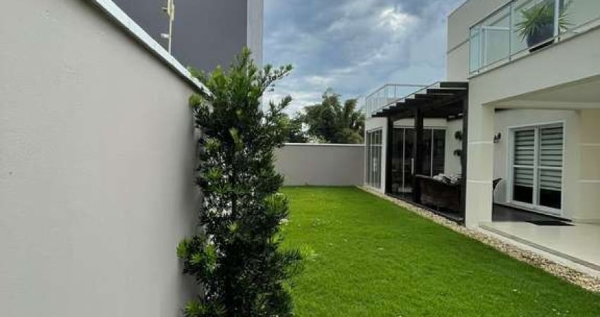 Casa com 3 quartos à venda na Rua José Menescal do Monte, Meia Praia, Navegantes