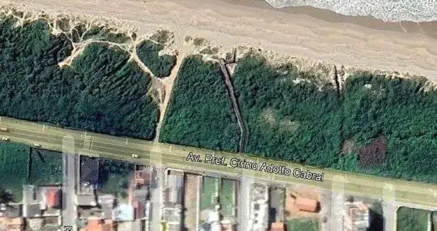 Terreno à venda na Avenida Prefeito Cirino Adolfo Cabral, Centro, Navegantes