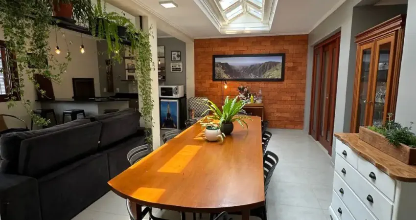 Casa com 3 quartos à venda no Juscelino Kubitschek, Santa Maria 