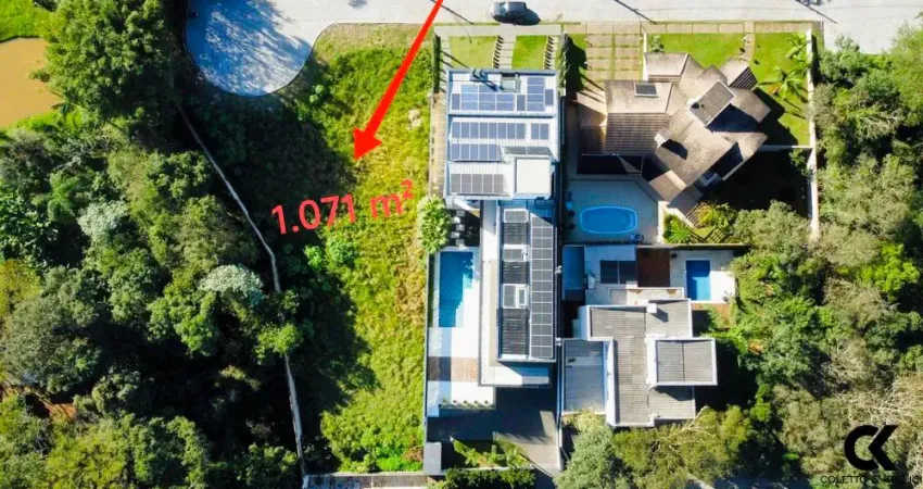 Terreno em condomínio fechado à venda no Diácono João Luiz Pozzobon, Santa Maria