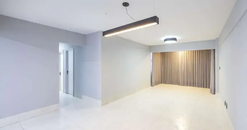 Apartamento com 3 quartos 1 suíte 110m2 reformado no Jardim Goiás, na Avenida E