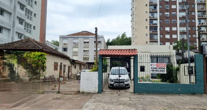 Terreno à venda na Rua Fernando Cortez, 232, Cristo Redentor, Porto Alegre