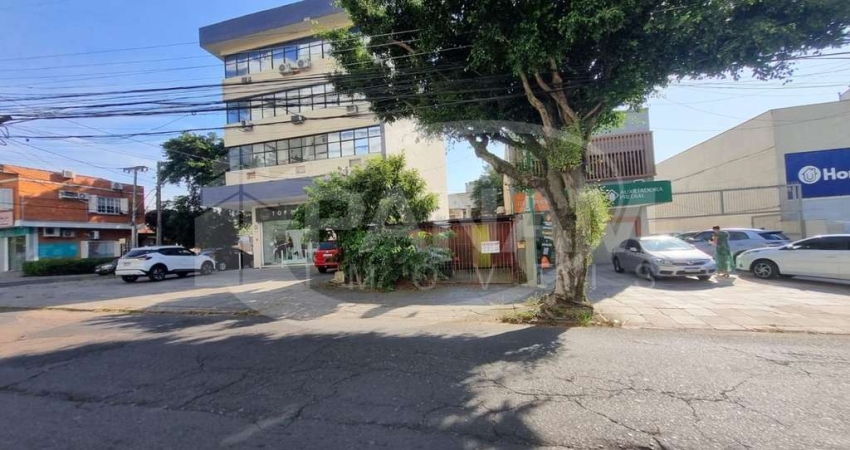 Terreno à venda na Avenida João Wallig, 597, Passo da Areia, Porto Alegre