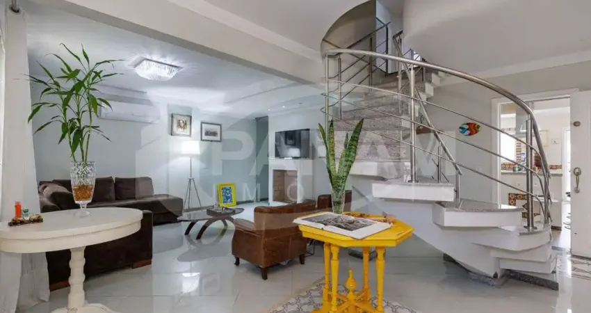 Casa com 3 quartos à venda na Rua Rossini, 095, São Sebastião, Porto Alegre