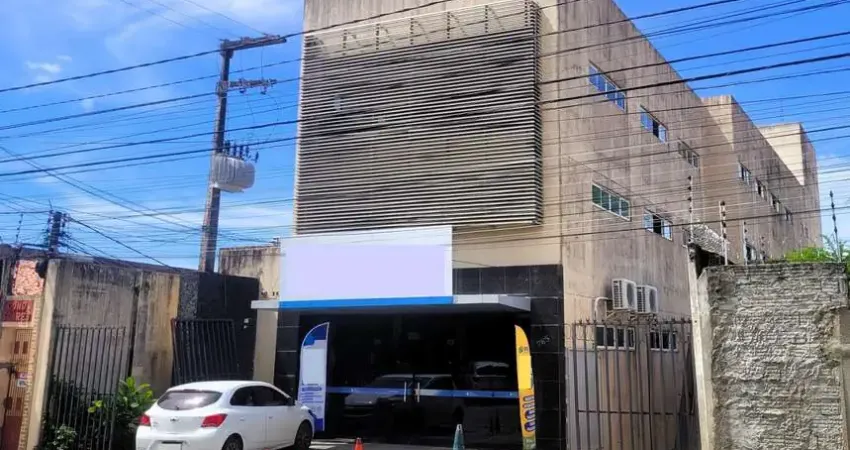 Prédio para alugar na Avenida Presidente Bandeira, 765, Alecrim, Natal