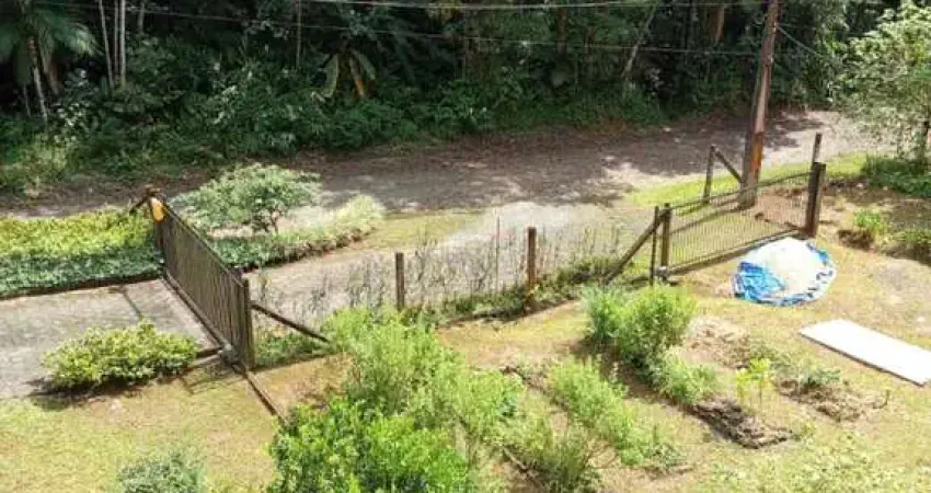 Chácara para Venda em Joinville, pirabeiraba, 2 dormitórios, 1 banheiro, 2 vagas
