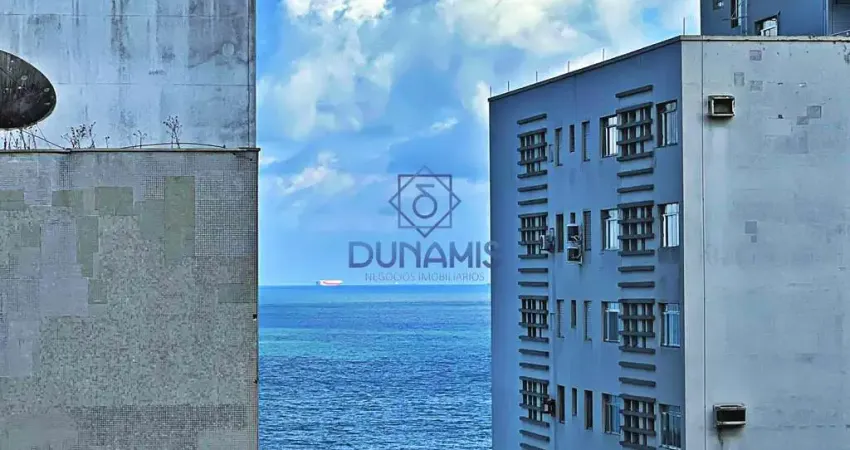 Apartamento com vista mar e vaga no prédio - uma quadra da praia