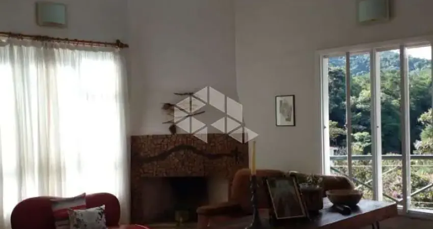 Sobrado com 4 dormitórios, 300 m² - venda por R$ 1.700.000,00 ou aluguel por R$ 11.300,00/mês - Serra da Cantareira - São Paulo/SP