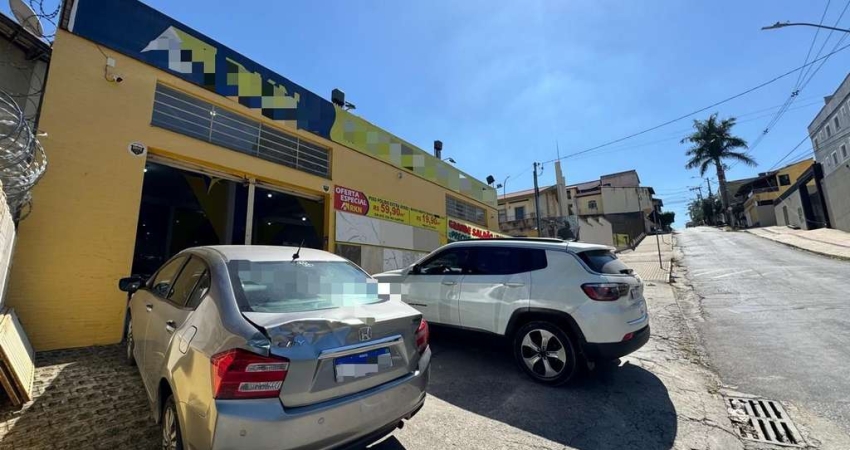 Barracão / Galpão / Depósito à venda na Antônio José da Costa Ferreira, 12, Bom Jesus, Contagem