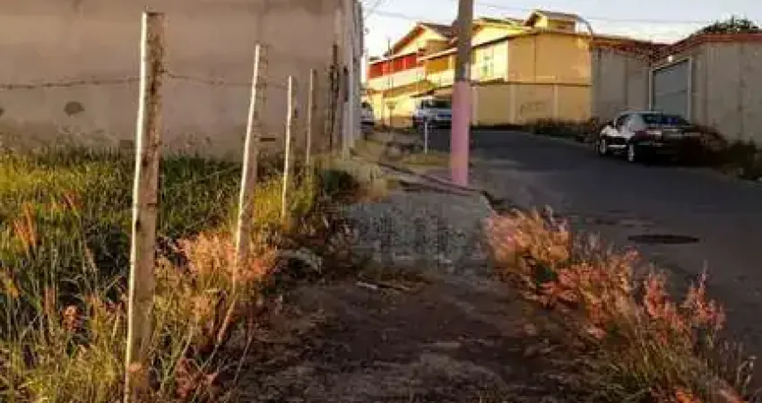Terreno à venda na Jarbas Costa Camargos, 69, Vale das Orquídeas, Contagem
