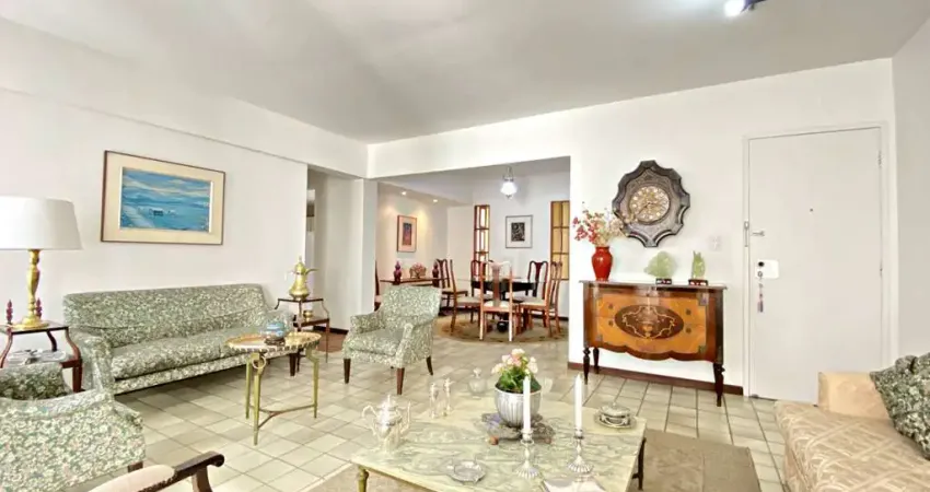 Apartamento à venda em Petrópolis, perto do mar, 130m², 3 quartos (sendo 1 suíte), excelente localiz
