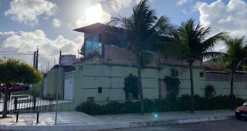 Casa com 4 Quartos e 4 banheiros para Alugar, 280 m² por R$ 5.000/Mês