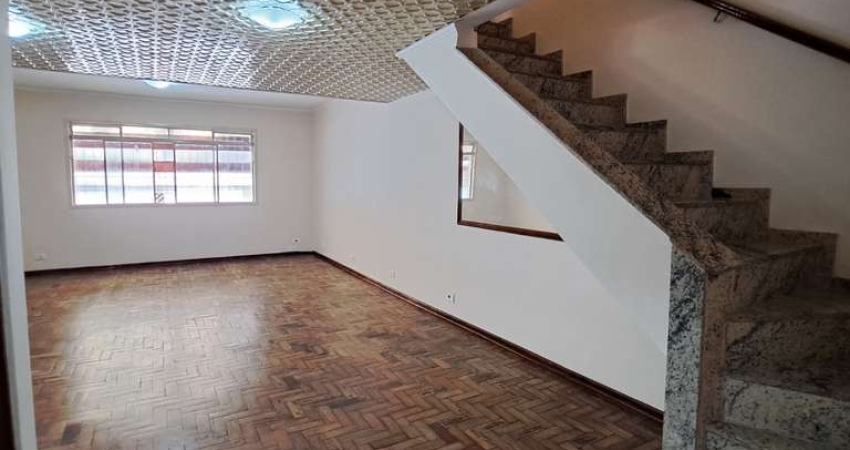 Casa com 3 quartos para alugar no Parque Maria Helena, São Paulo 