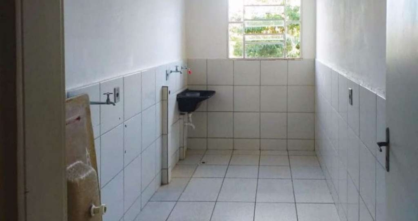 Apartamento com 2 dormitórios à venda, 51 m² por R$ 126.000,00 - Jardim Strass - Londrina/PR
