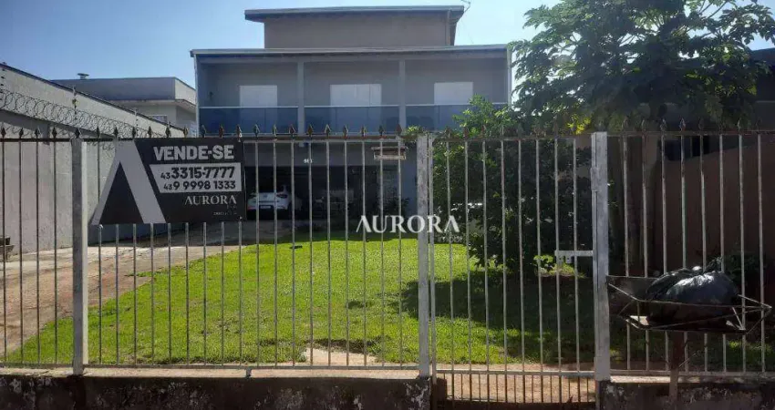 Sobrado à venda, 250 m² por R$ 900.000,00 - Califórnia - Londrina/PR