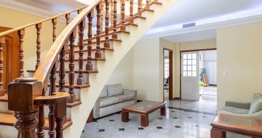 Sobrado com 3 dormitórios à venda, 420 m² por R$ 4.500.000,00 - Caiçaras - Londrina/PR