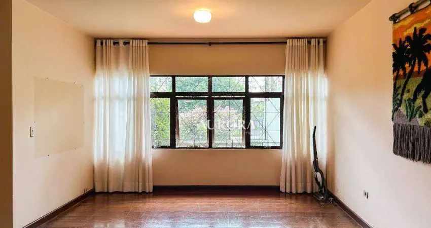 Sobrado com 4 dormitórios à venda, 319 m² por R$ 1.350.000,00 - Quebec - Londrina/PR