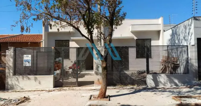 Casa para Venda em Londrina, Jardim Montecatini, 3 dormitórios, 1 suíte, 2 banheiros, 1 vaga