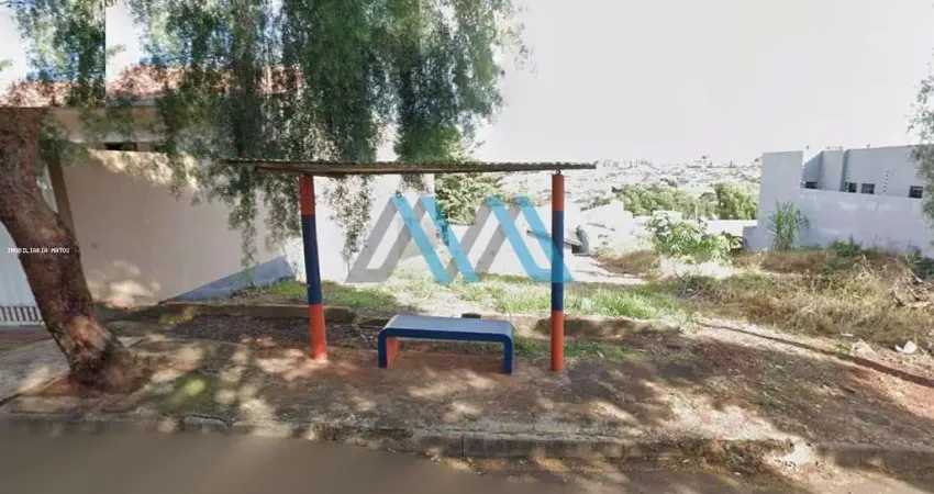 Terreno à venda no Jardim Colúmbia D, Londrina 