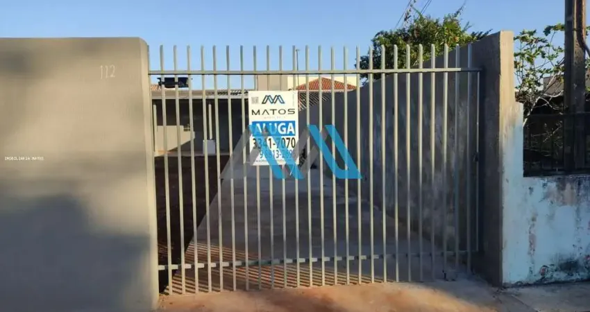 Edícula para locação em londrina, ouro branco, 1 dormitório, 1 banheiro, 2 vagas