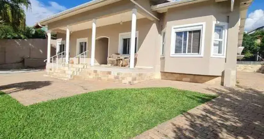 Casa com 2 suítes à venda, 297 m² por R$ 1.600.000 - Chácaras São Conrado - Bragança Paulista/SP