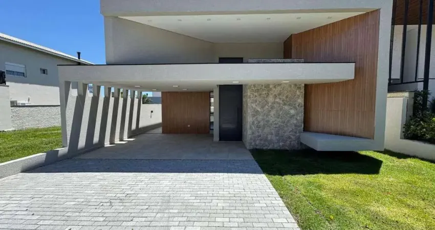 Casa com 3 suítes à venda, 214 m² por R$ 2.500.000 - Condomínio Portal de Bragança - Bragança Paulista/SP