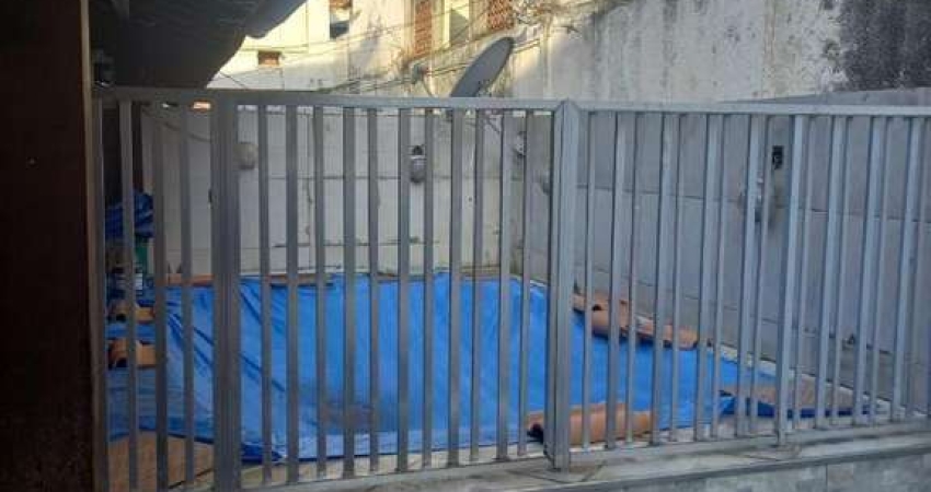 EXCELENTE CASA DE VILA COM PISCINA NO MÉIER