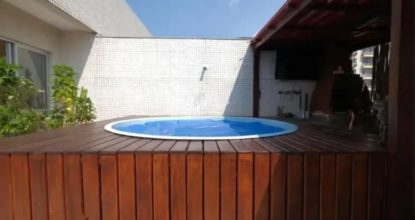 Maravilhosa cobertura duplex de 3 quartos no coração da Tijuca
