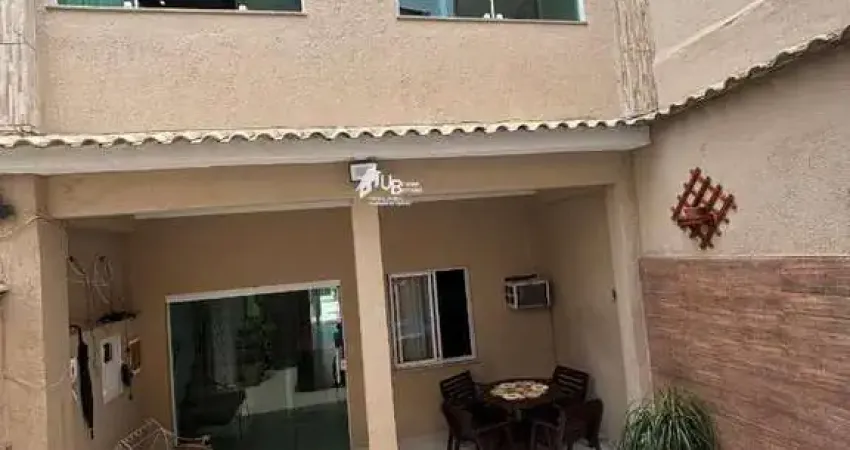 Excelente casa de vila Duplex com vaga no Engenho de Dentro