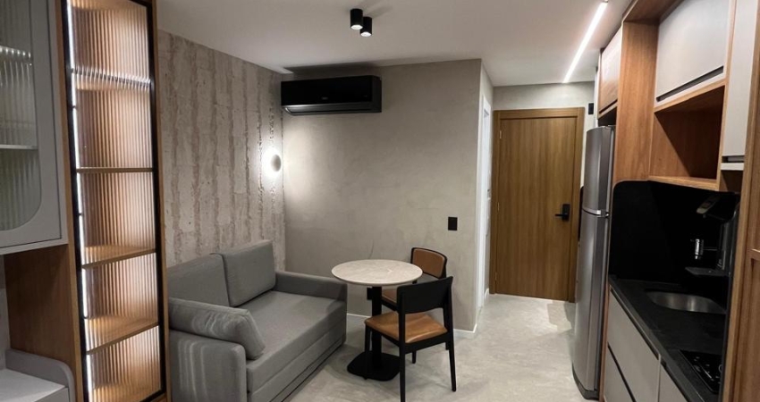 Studio Mobiliado para Aluguel Anual – Corredor da Vitória
