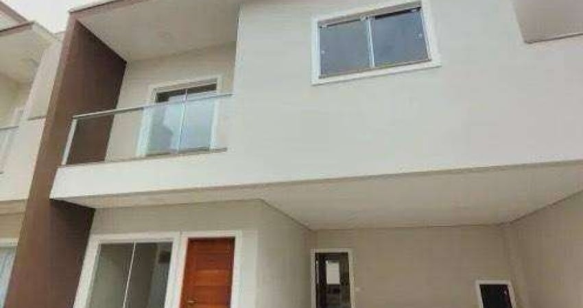 Casa com 3 dormitórios à venda, 154 m² por R$ 680.000,00 - Bom Retiro - Joinville/SC
