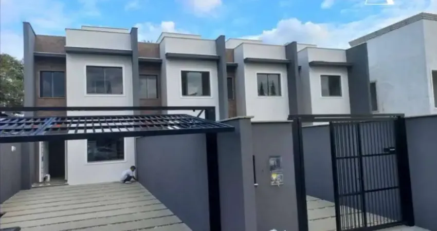 Casa com 3 dormitórios à venda, 104 m² por R$ 600.000,00 - Bom Retiro - Joinville/SC