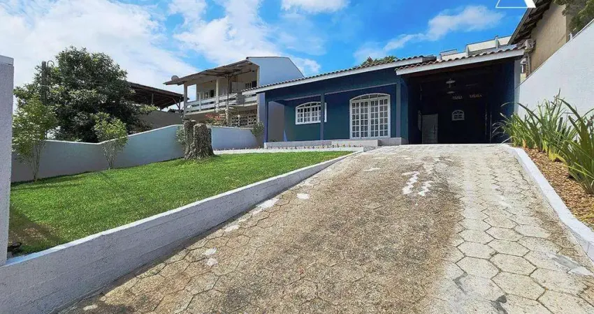 Casa com 3 quartos à venda no Guanabara, Joinville 