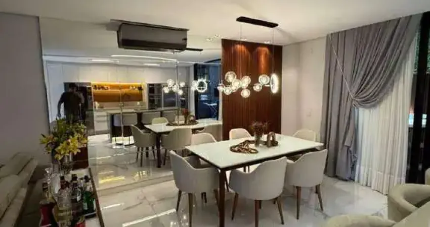 Casa com 3 dormitórios à venda, 173 m² por R$ 1.200.000,00 - Costa e Silva - Joinville/SC