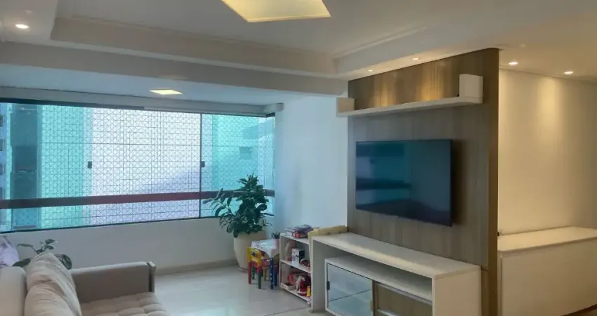 Excelente apartamento reformado 3 quartos em Boa Viagem