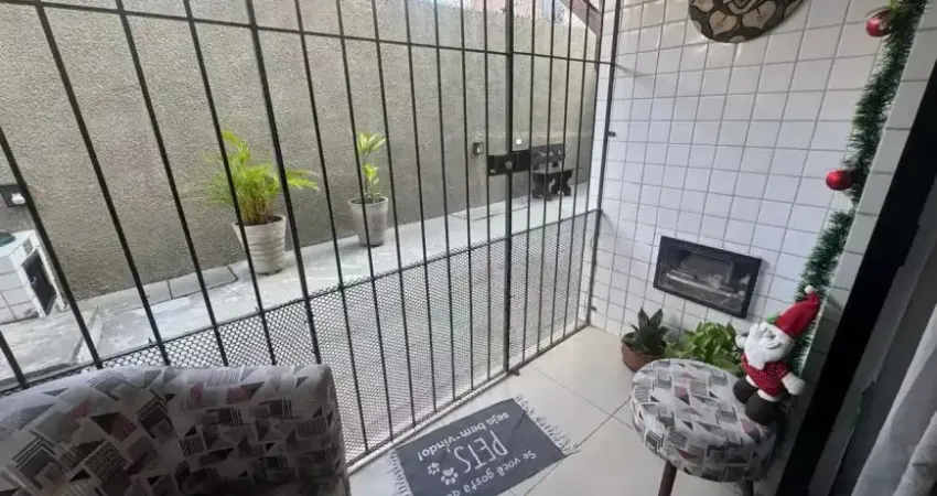 Casa em condomínio fechado com 3 quartos à venda no Torrões, Recife