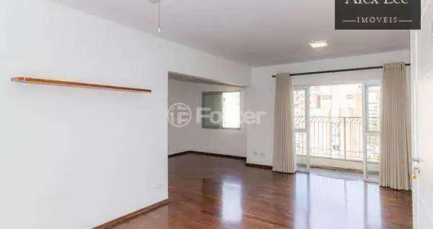 Pinheiros com 3 dormitórios e 2 vagas