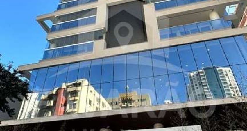 Apartamento com 3 quartos para alugar na Rua Marechal Deodoro, 1372, Zona 07, Maringá