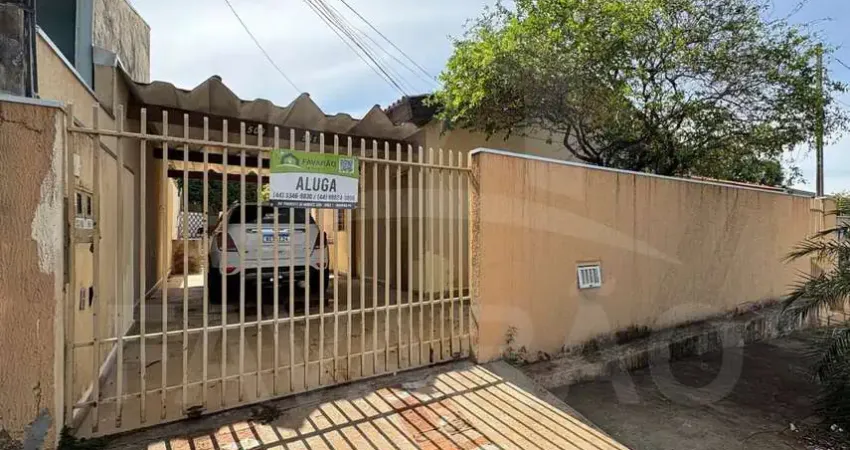 Casa com 2 quartos para alugar na Rua Yoshinori Kubota, 551, Parque das Grevíleas, Maringá