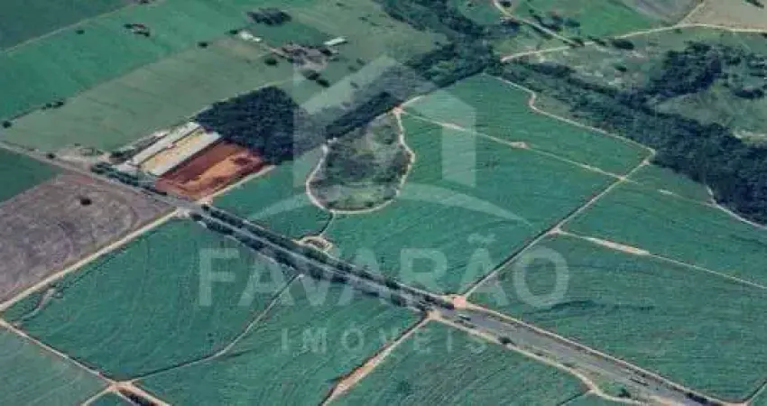 Sítio à venda 36.000 m² totalmente cercado e com acesso exclusivo. entre munhoz de melo e santa fé