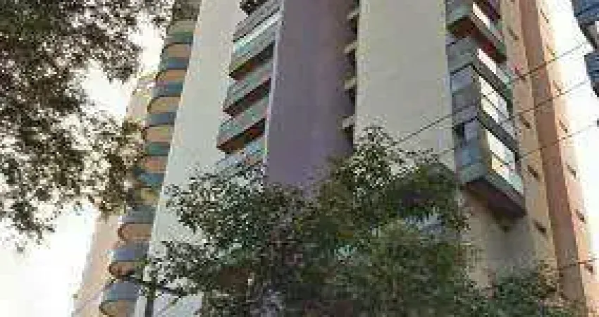 Apartamento no Edifício Amadeu Londrina de frente com Lago Igapó