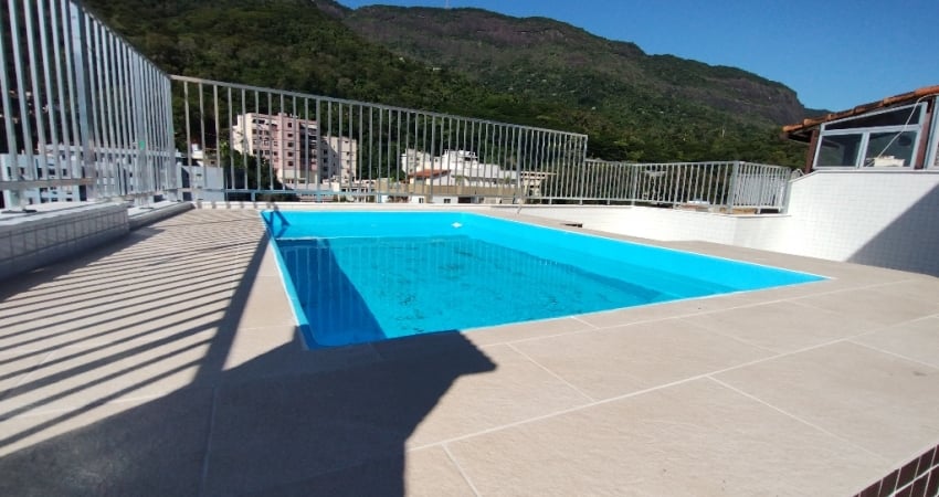 Cobertura com pisciana na Tijuca